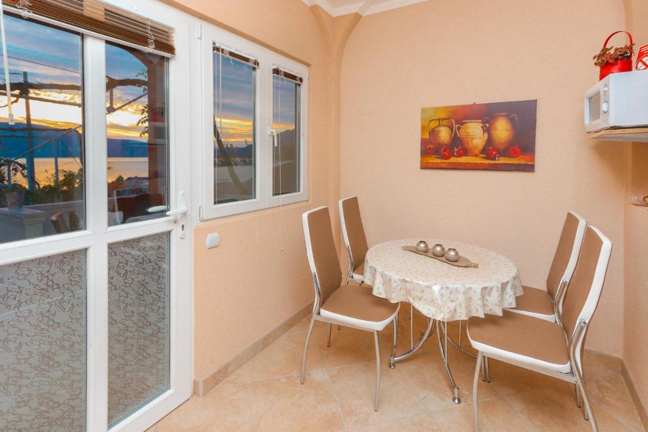 Villa Lastva Apartments 蒂瓦特 客房 照片
