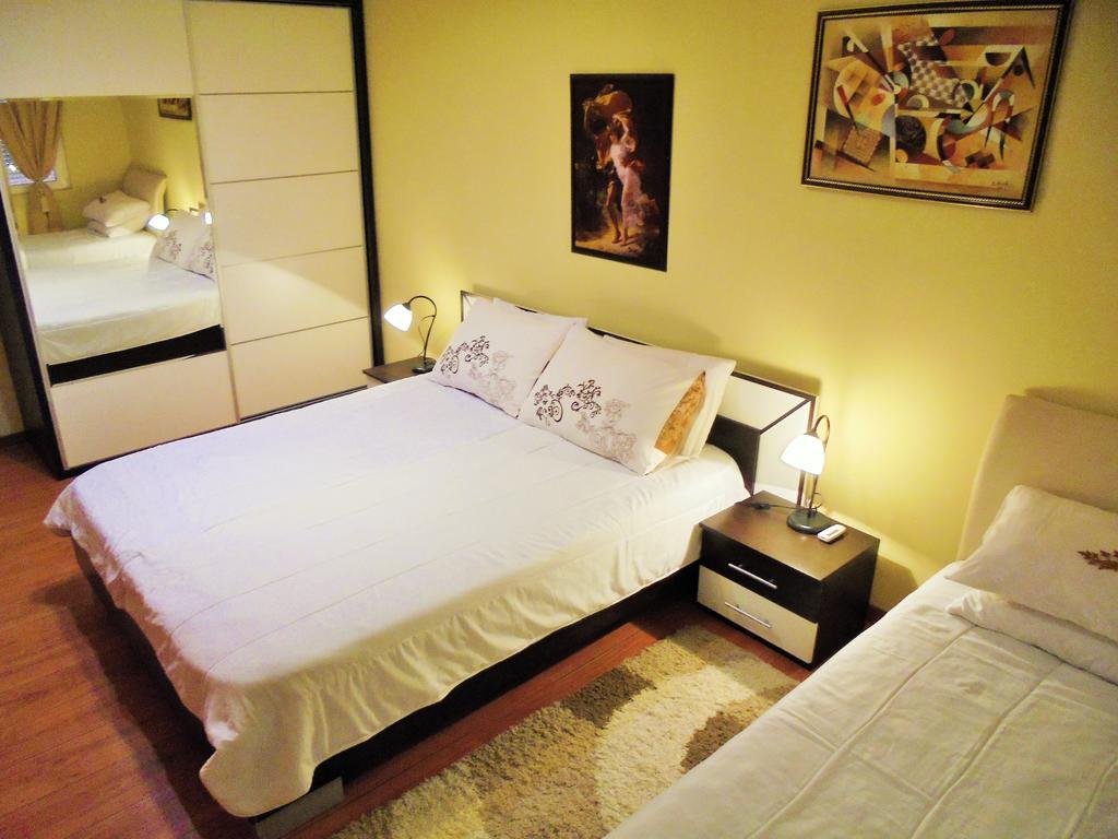 Villa Lastva Apartments 蒂瓦特 外观 照片