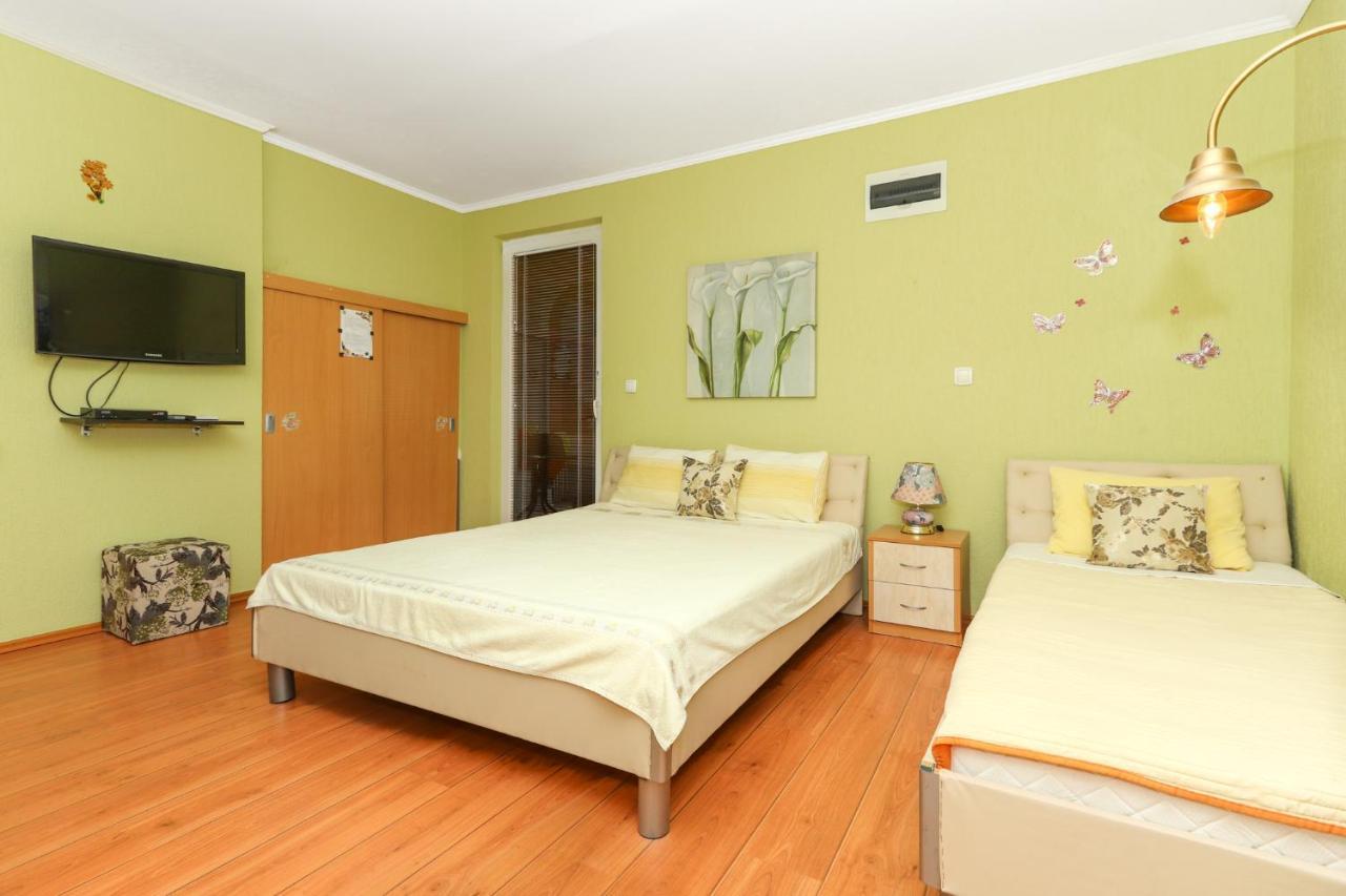 Villa Lastva Apartments 蒂瓦特 外观 照片